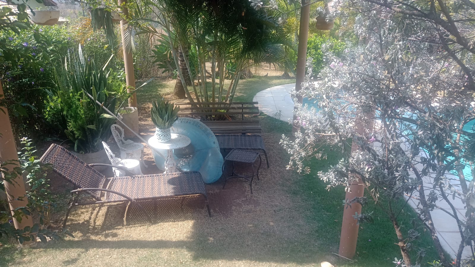 Sobrado com 3 Suítes, Piscina e Espaço Gourmet a Venda no Horizonte Azul 1 