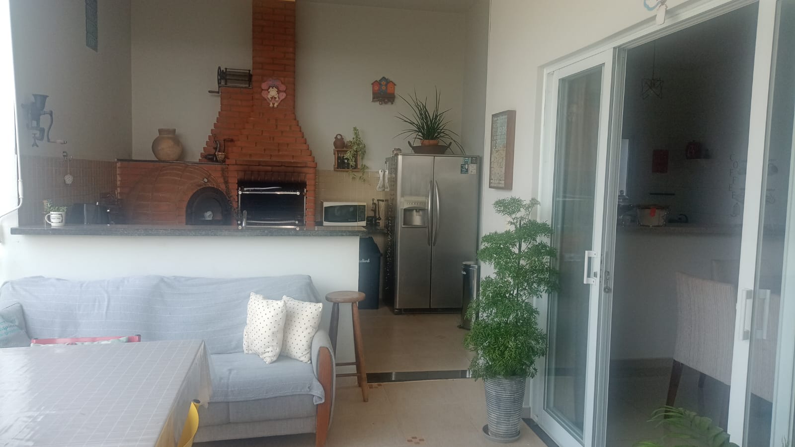 Sobrado com 3 Suítes, Piscina e Espaço Gourmet a Venda no Horizonte Azul 1 