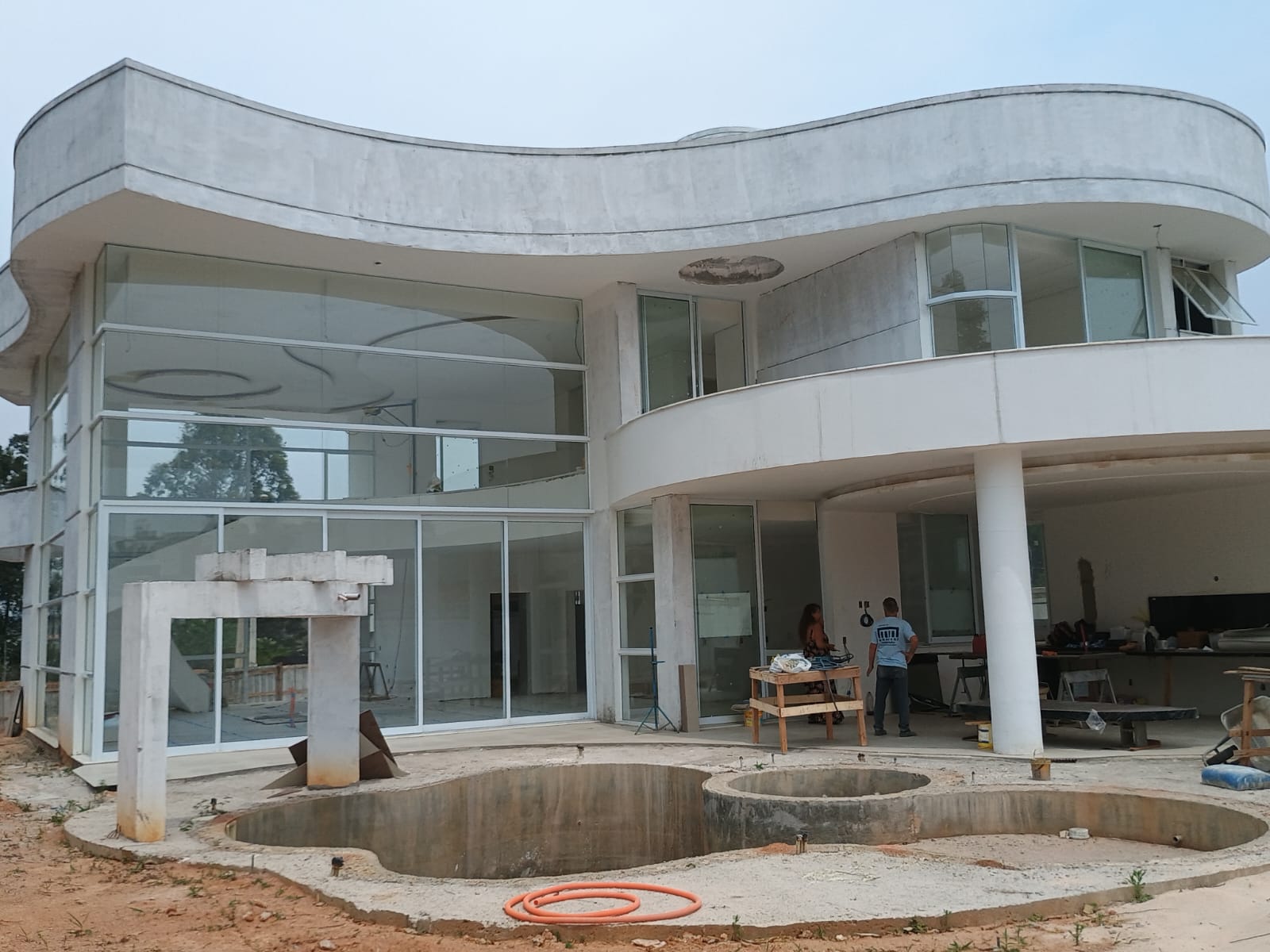 Sobrado com 4 Suítes a Venda no Condomínio Terras do Alvorada em Itupeva