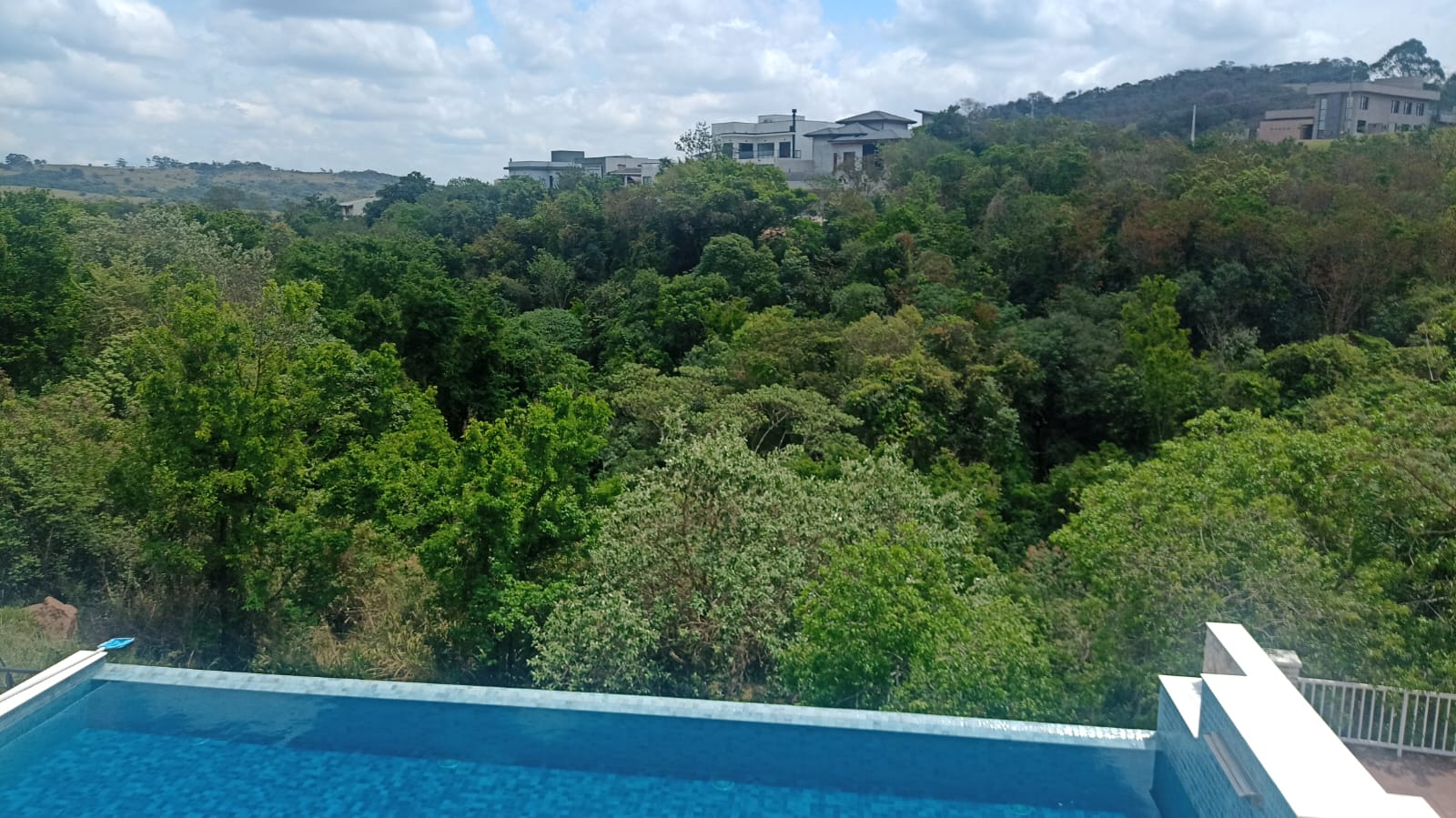 Casa Alto Padrão com 5 suítes a Venda no Condomínio Resedás em Itupeva