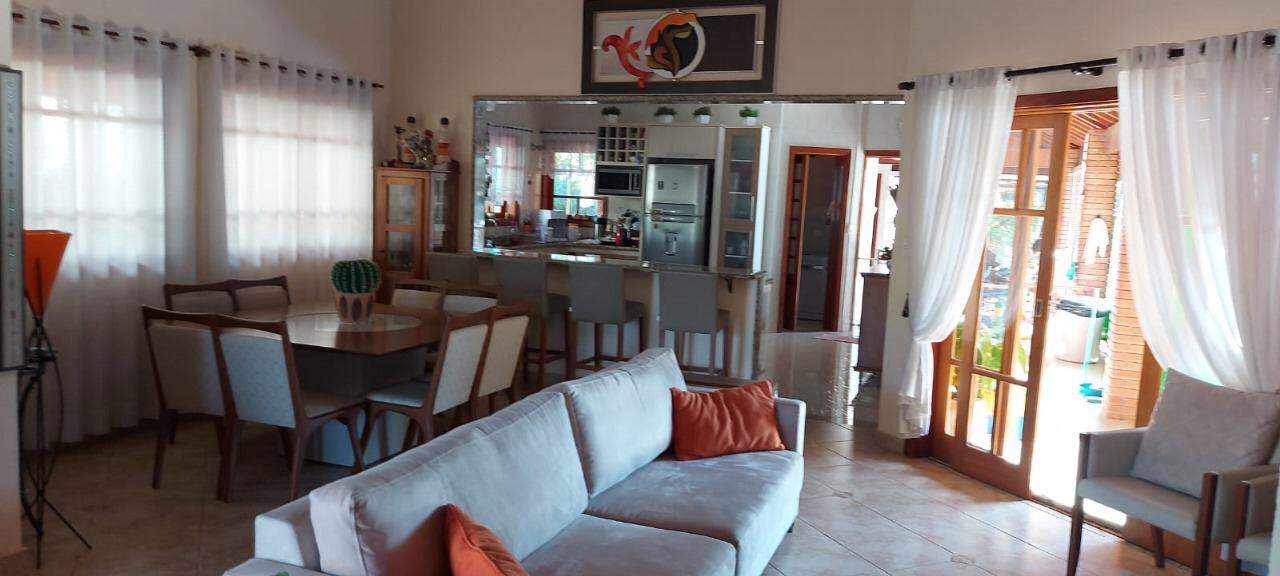 Casa Térrea a Venda com 3 dormitórios no Horizonte Azul 1 - Itupeva-SP 