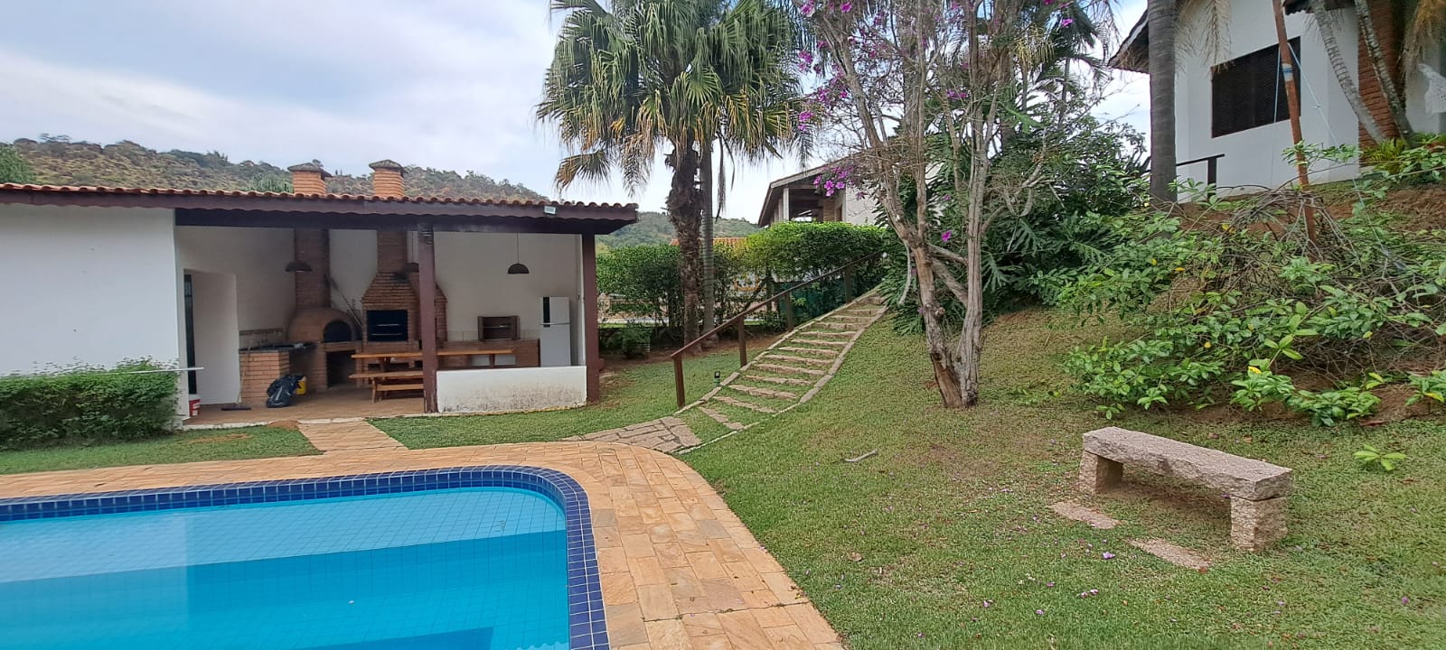 Casa de Campo com Piscina, Vista Panorâmica e 1.144m² de Terreno em Itupeva!