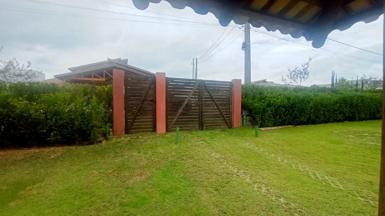 Sobrado com 4 suítes a venda no Condomínio Horizonte Azul 2