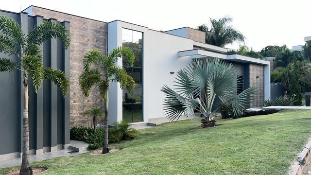 Casa a Venda com 3 suítes no Condomínio Resedás na cidade de Itupeva