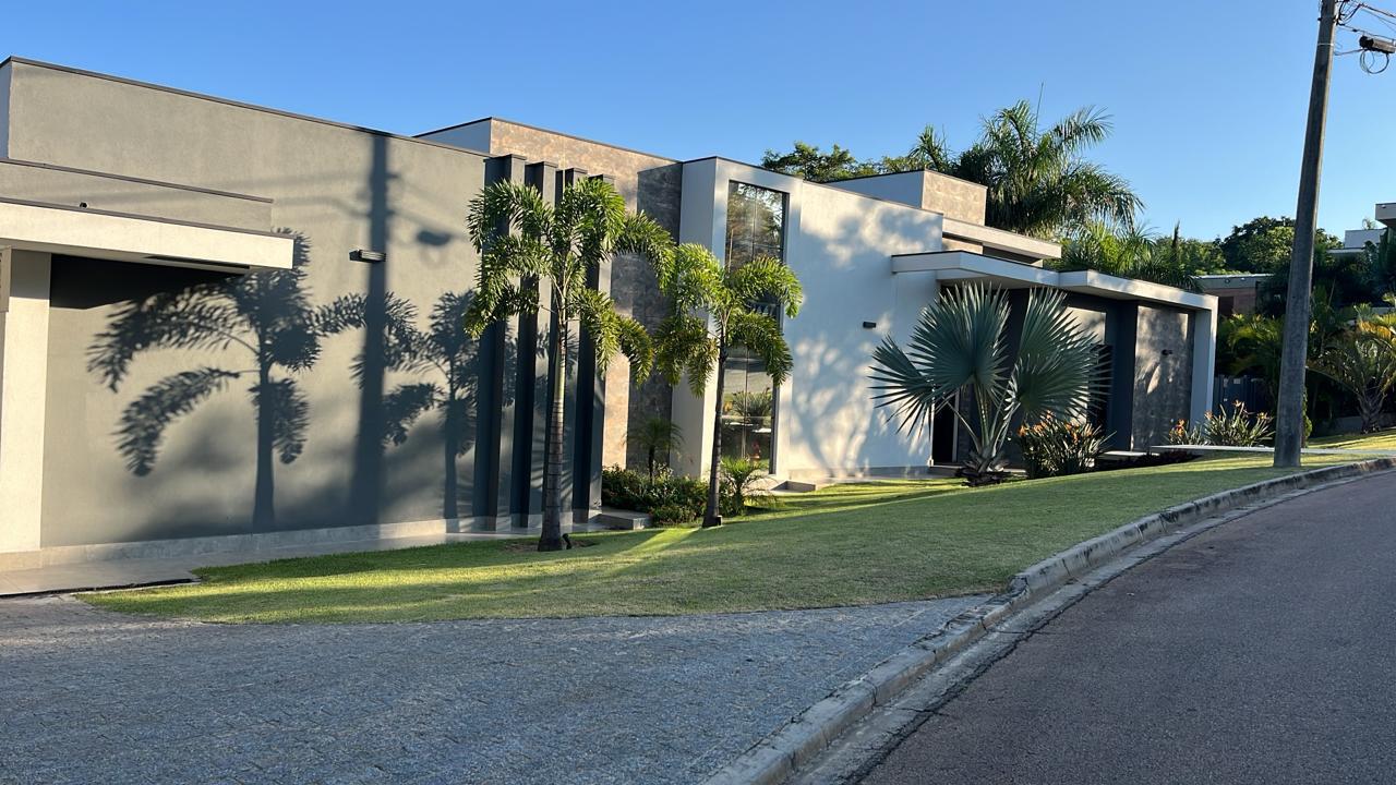 Casa a Venda com 3 suítes no Condomínio Resedás na cidade de Itupeva
