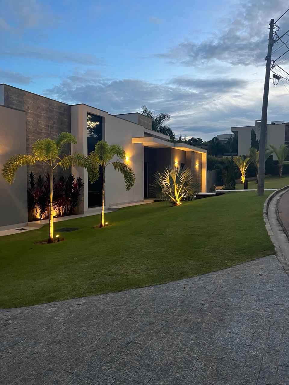 Casa a Venda com 3 suítes no Condomínio Resedás na cidade de Itupeva