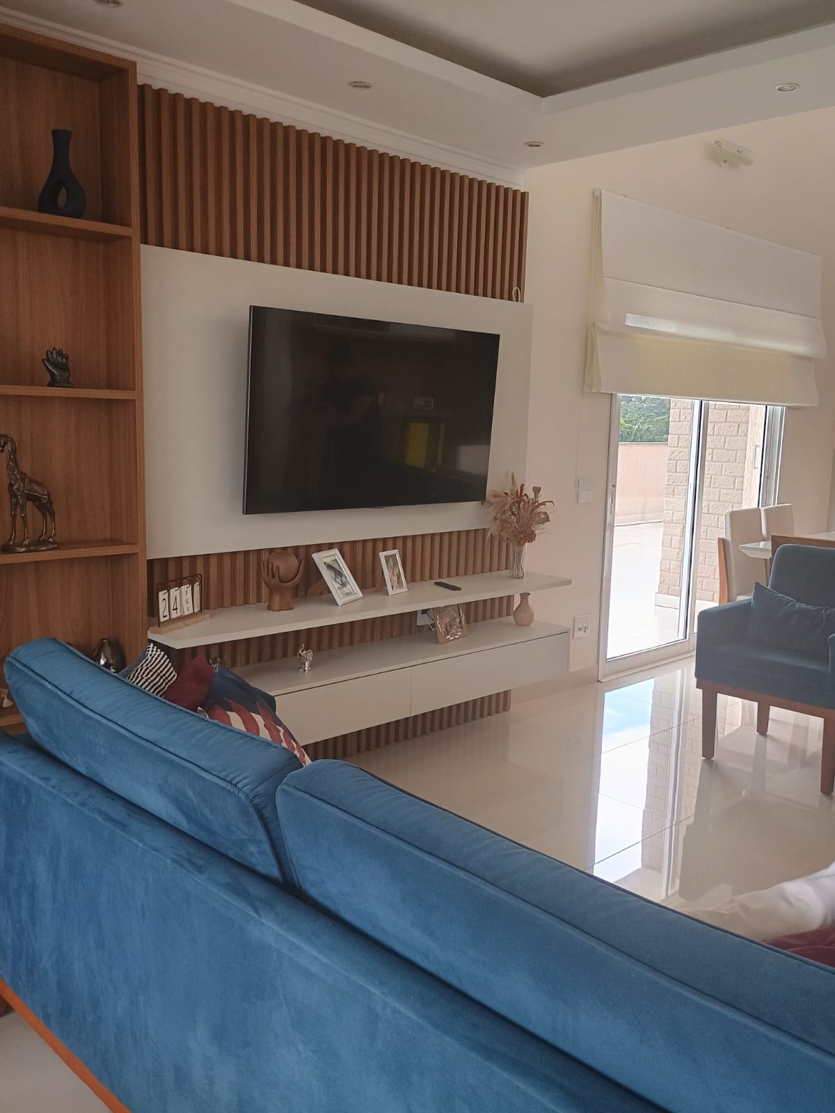 Casa Alto Padrão com Piscina, 4 Dormitórios e Vista Panorâmica em Itupeva!