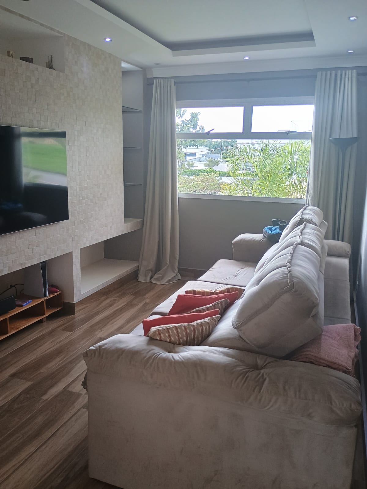 Casa Alto Padrão com Piscina, 4 Dormitórios e Vista Panorâmica em Itupeva!