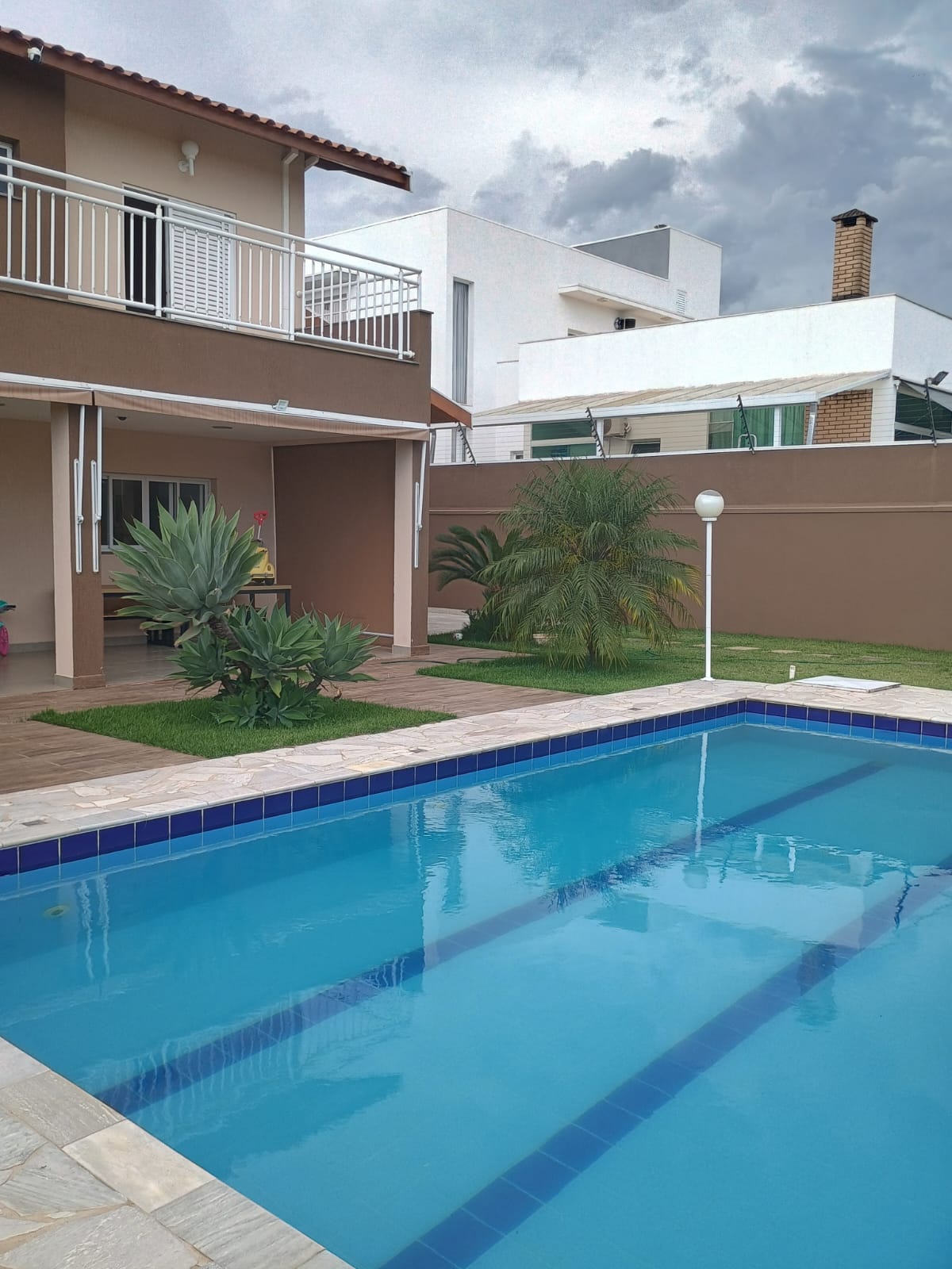 Casa Alto Padrão com Piscina, 4 Dormitórios e Vista Panorâmica em Itupeva!