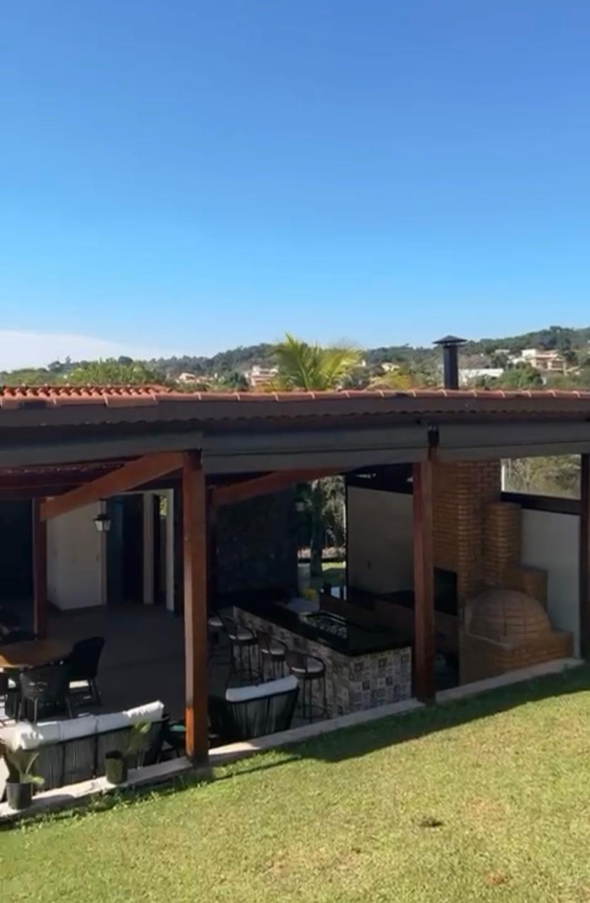 Casa com 4 dormitórios e piscina a venda no Condomínio Horizonte Azul 2