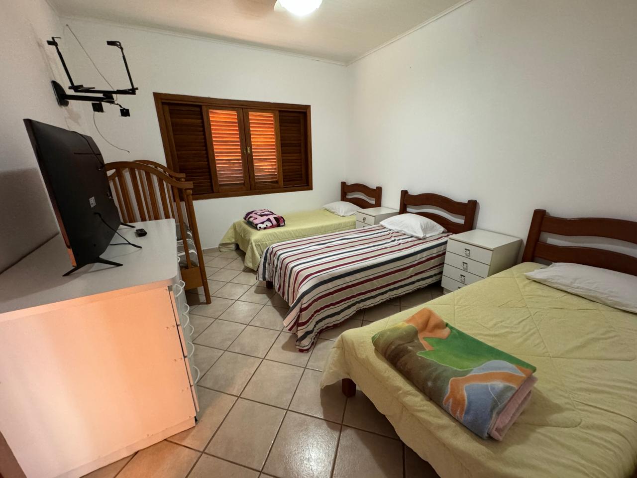 Casa com 4 dormitórios e piscina a venda no Condomínio Horizonte Azul 2