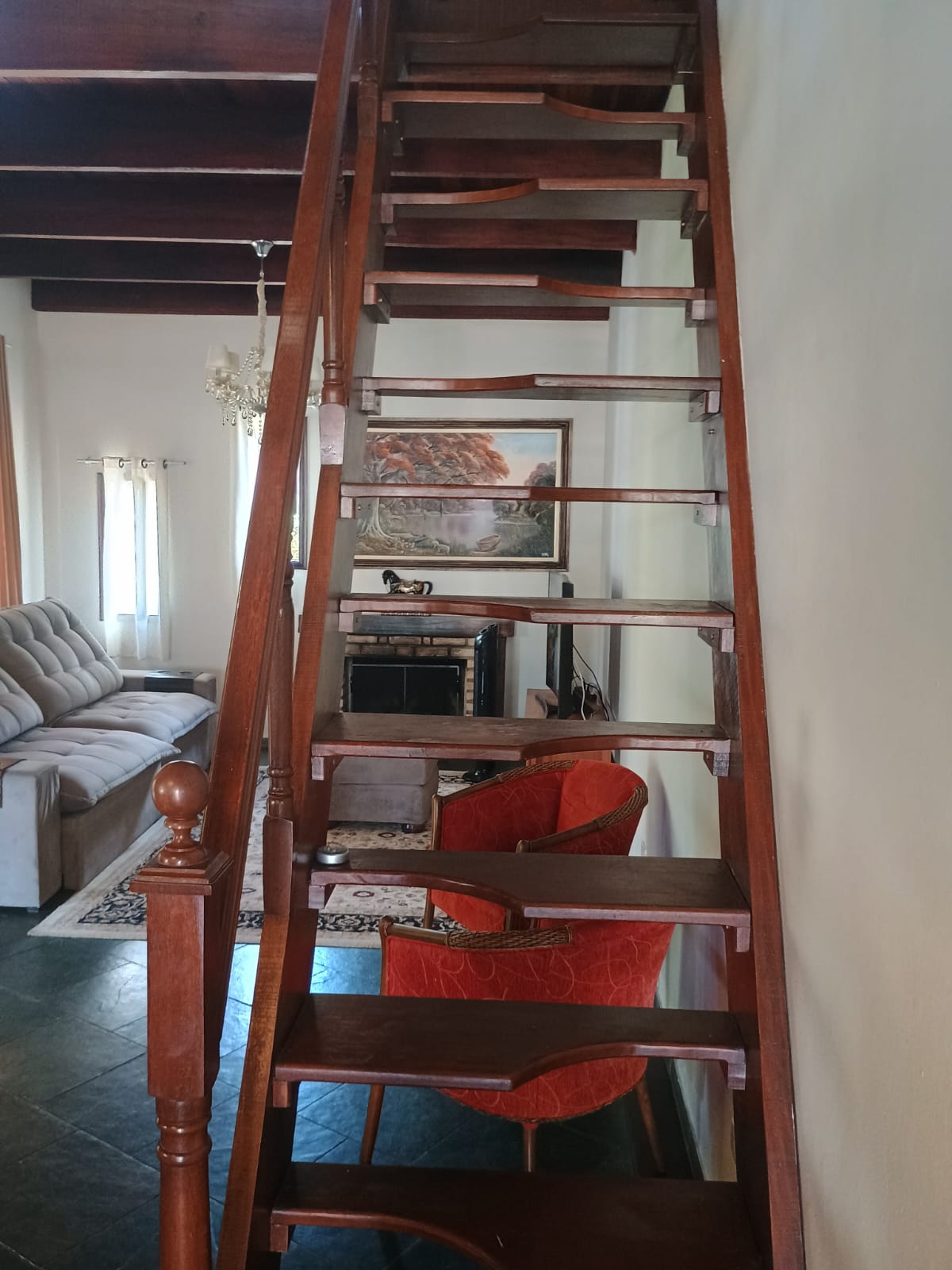 Casa Térrea com 3 dormitórios e Piscina a Venda no Condomínio Jardim do Ribeirão I