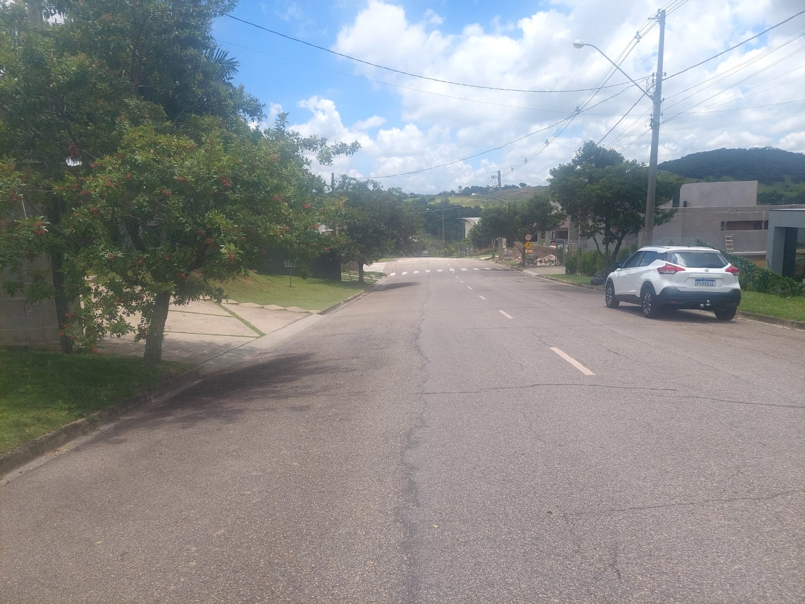 Terreno de 1.146m² com fundos para reserva no Montes Claros, Itupeva!