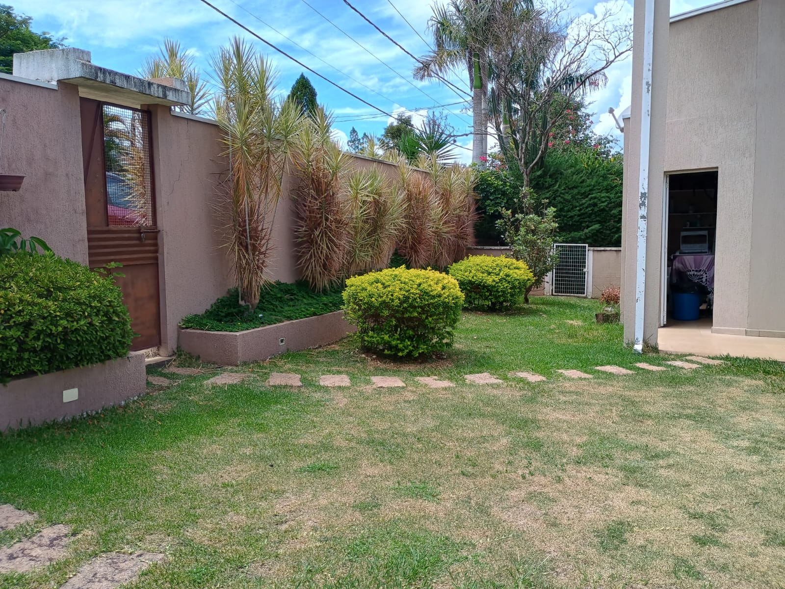 Sobrado a Venda no Condomínio São José do Ribeirão em itupeva