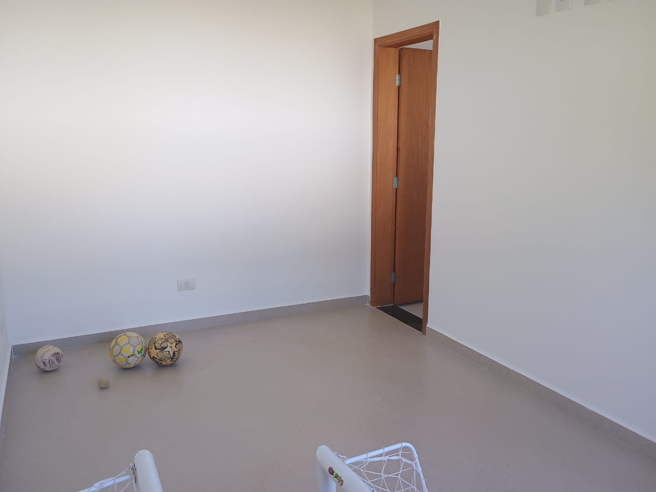 Casa Térrea a Venda no Condomínio Cafezal 4 em Itupeva - SP