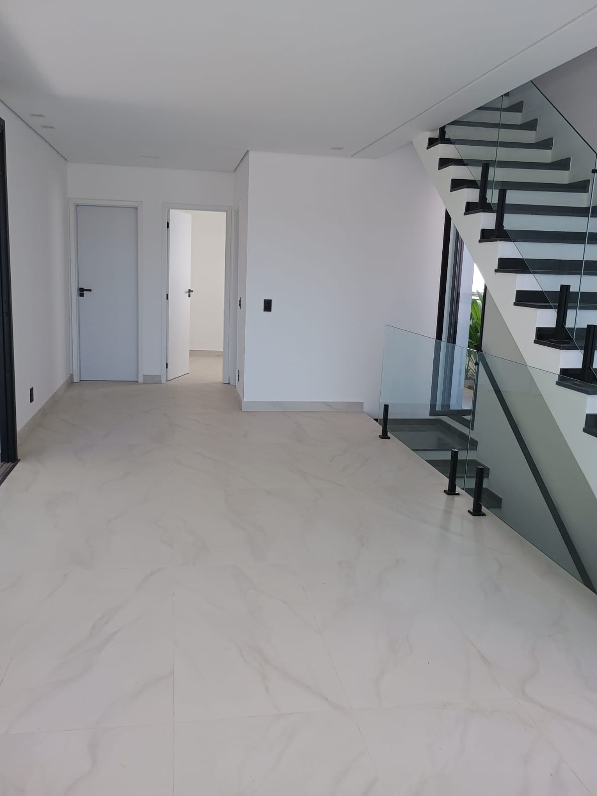 Alto Padrão, Piscina Infinita e Natureza ao Redor – Viva no Ibi Aram II!