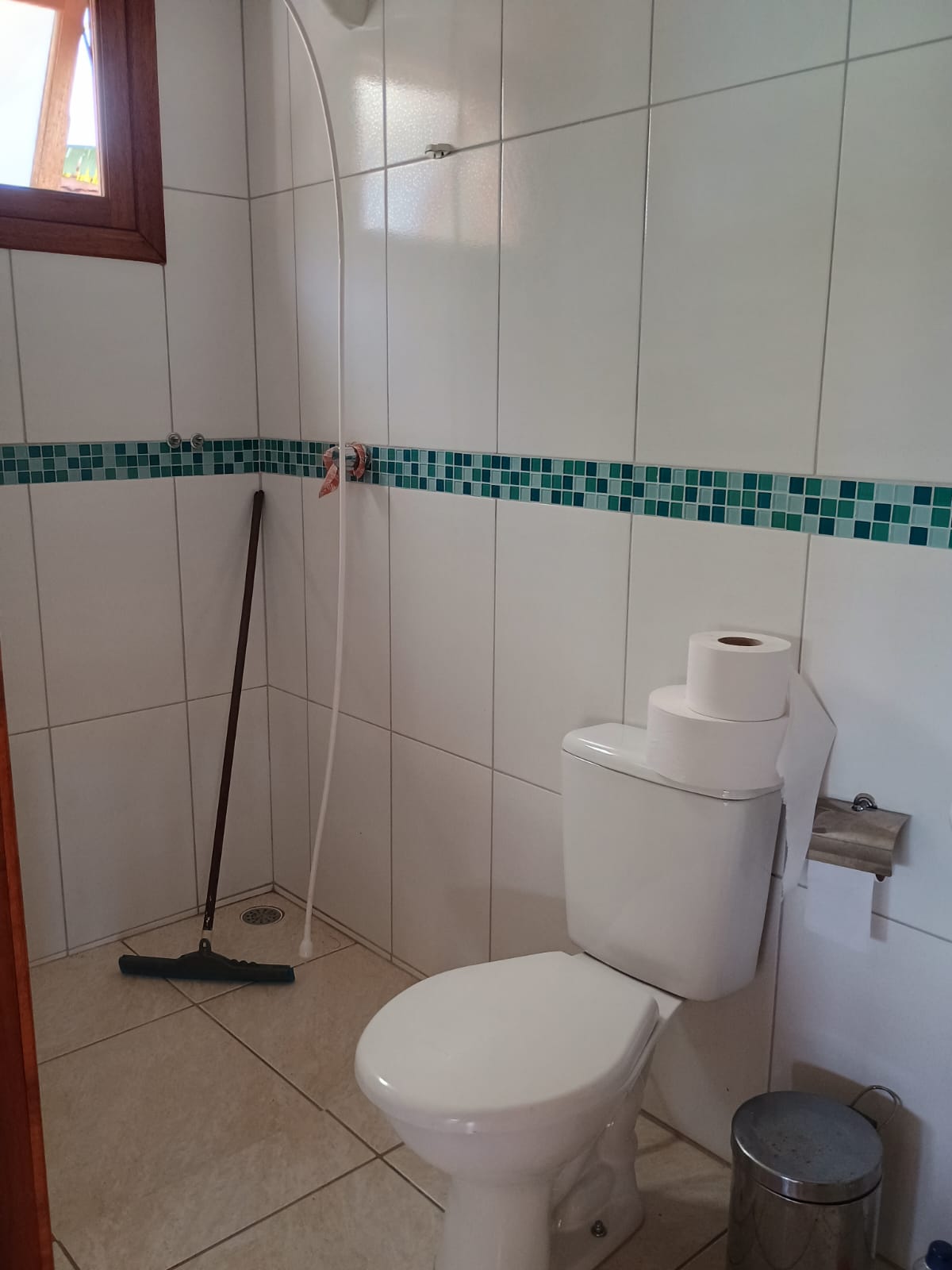 Casa com Vista Panorâmica, Piscina e Espaço Gourmet no Horizonte Azul 1!