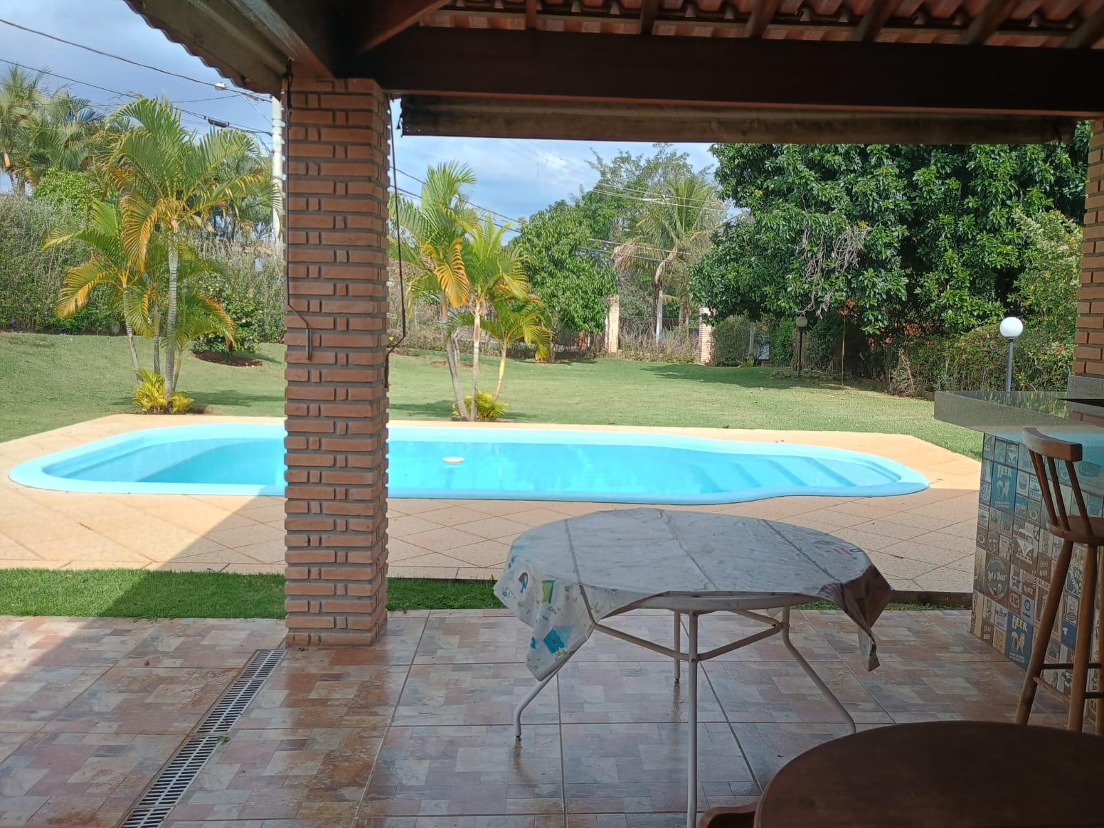 Casa com Vista Panorâmica, Piscina e Espaço Gourmet no Horizonte Azul 1!
