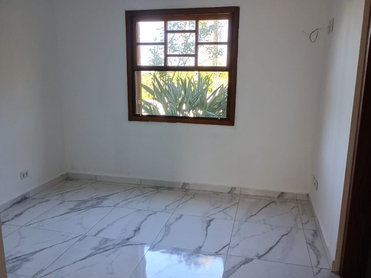 Casa Térrea com 3 dormitórios a venda no Condomínio Horizonte Azul 1