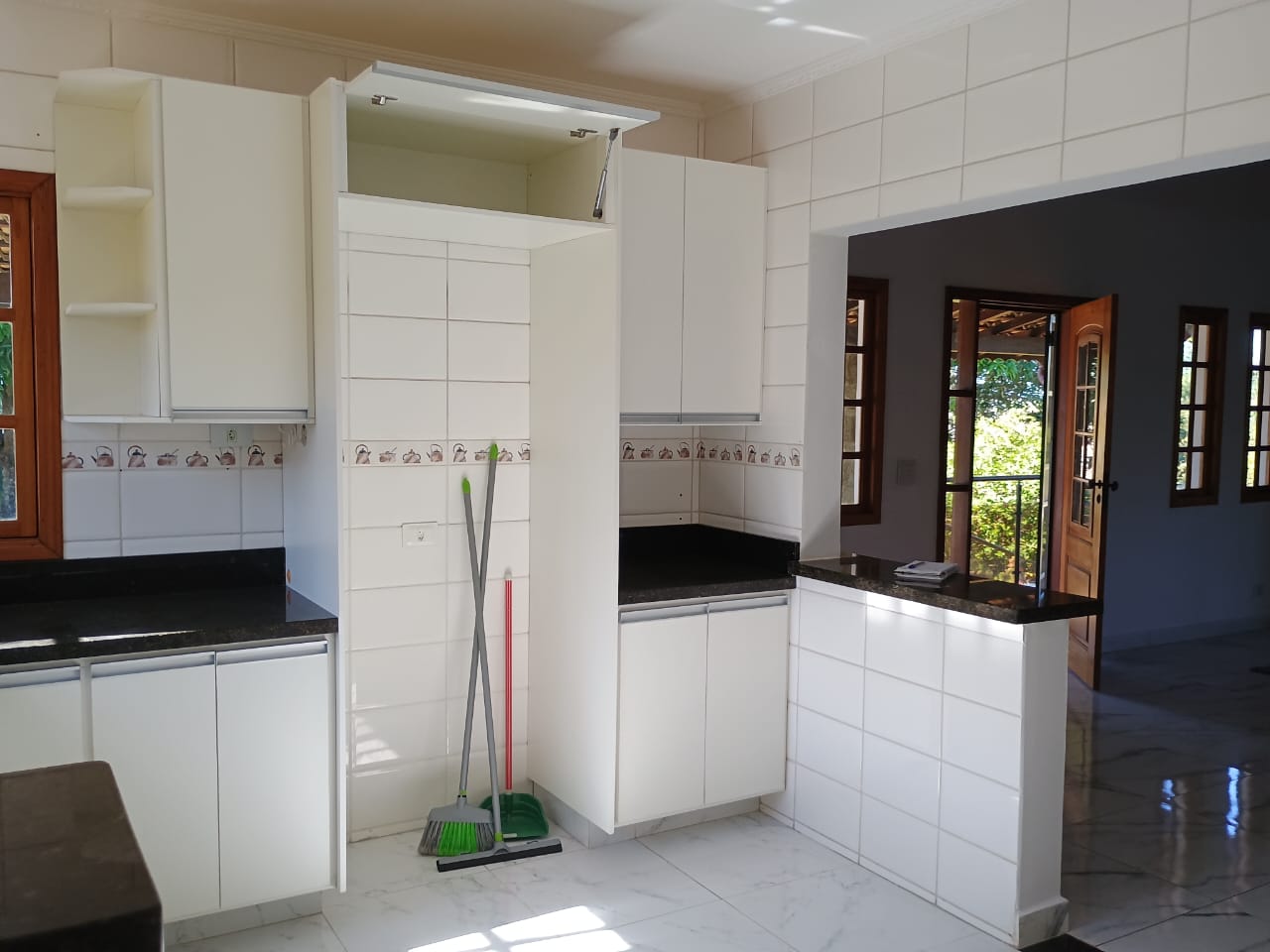 Casa Térrea com 3 dormitórios a venda no Condomínio Horizonte Azul 1