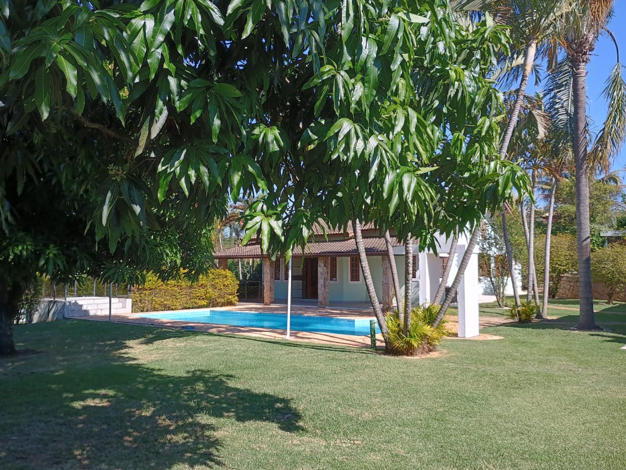 Casa Térrea com 3 dormitórios a venda no Condomínio Horizonte Azul 1