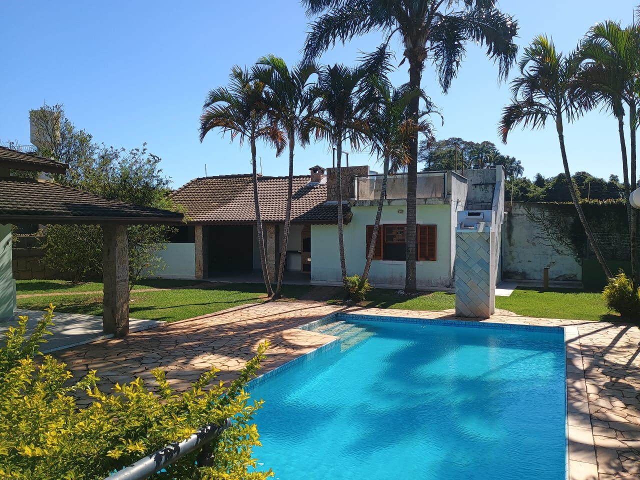 Casa Térrea com 3 dormitórios a venda no Condomínio Horizonte Azul 1