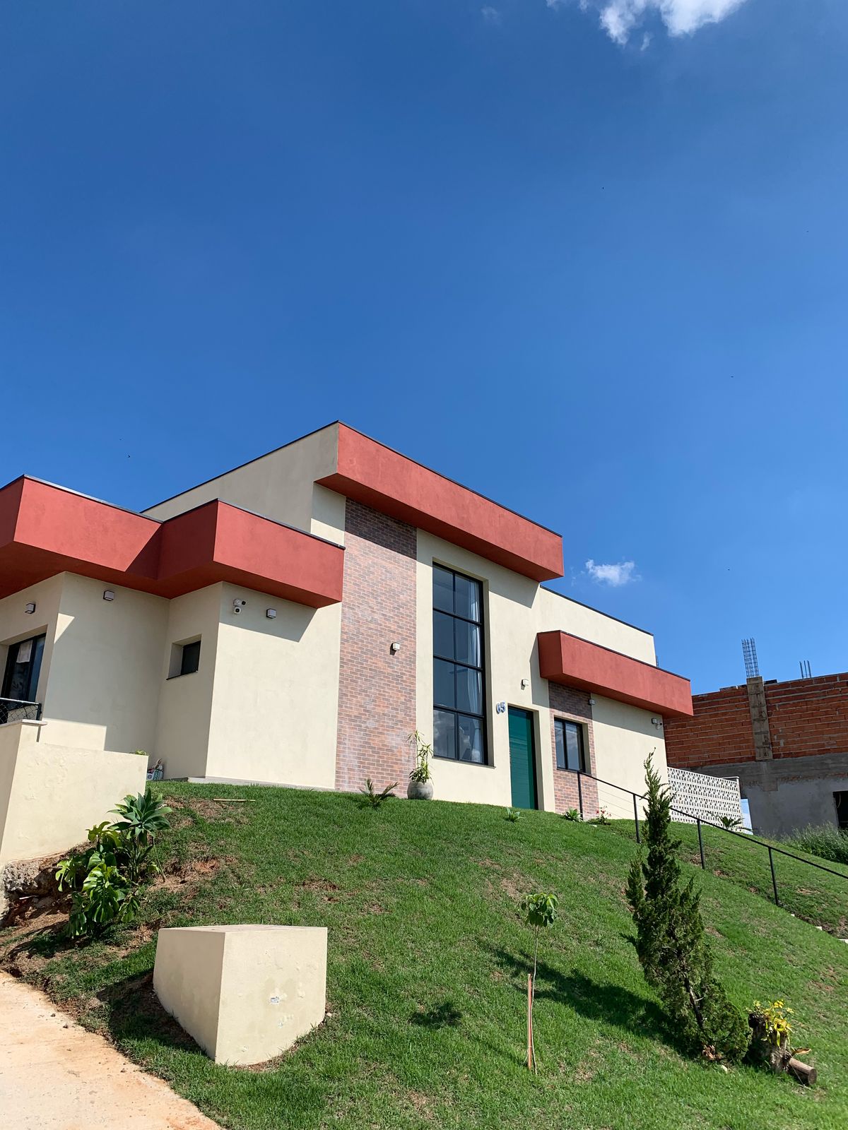 Casa sustentável, com vista e alto padrão no Montes Claros – Itupeva