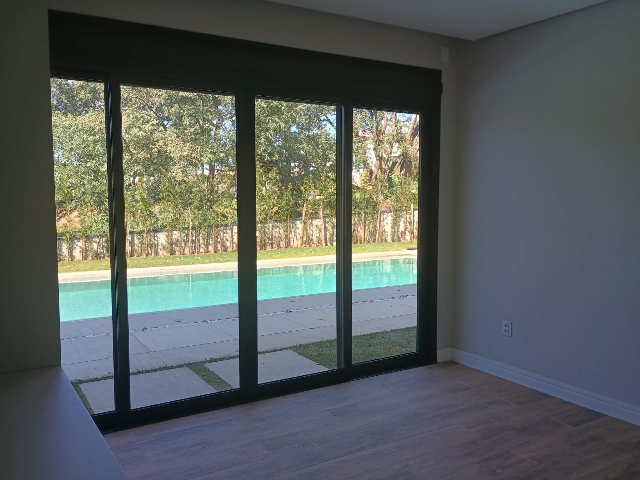 Casa Térrea 4 suítes a venda no Fazenda Serra Azul em Itupeva-SP