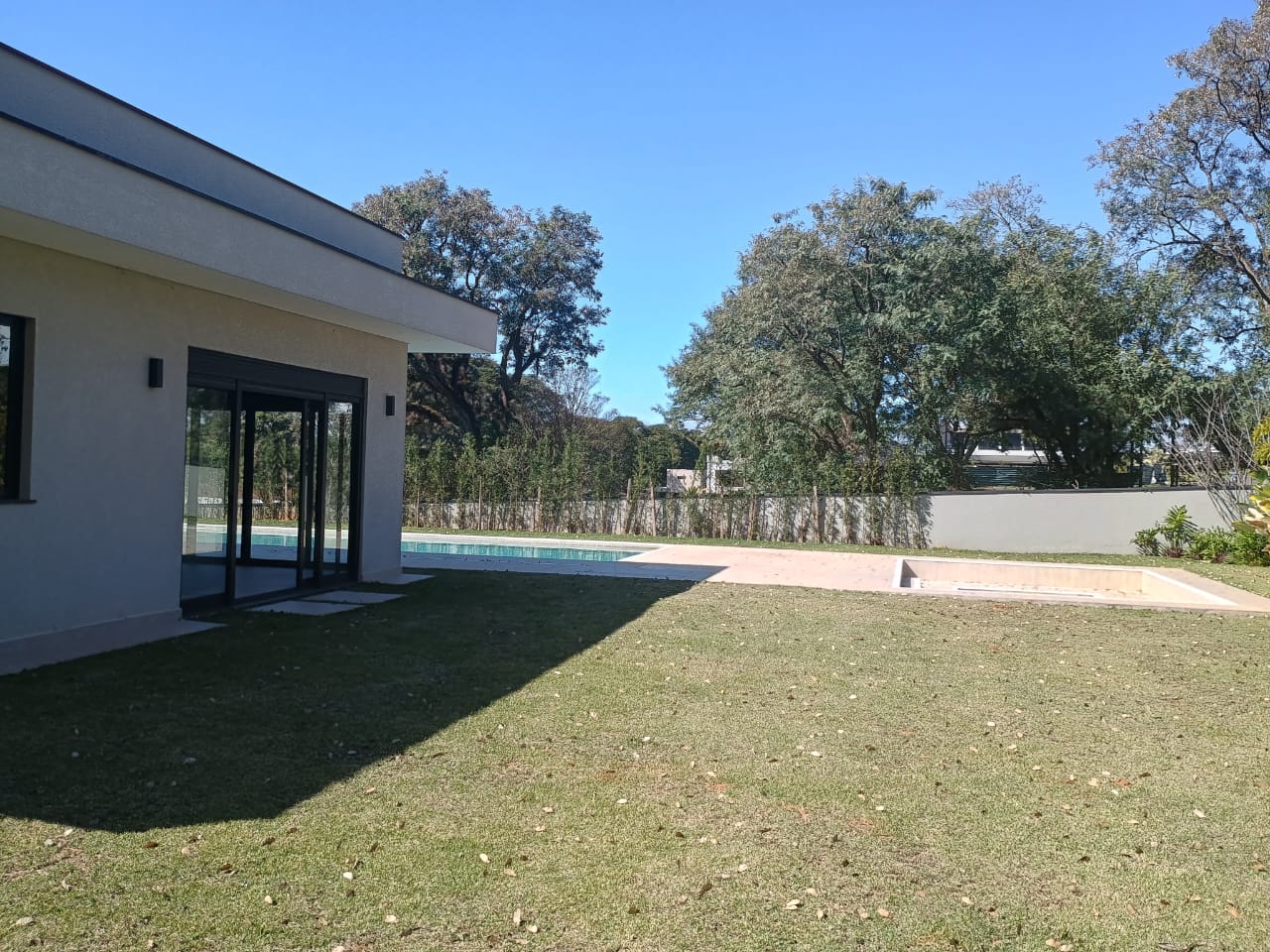 Casa Térrea 4 suítes a venda no Fazenda Serra Azul em Itupeva-SP