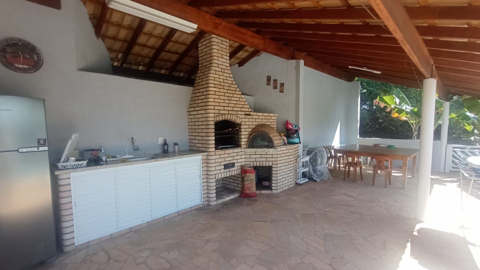 Casa Térrea com Piscina a Venda em Condomínio de Itupeva -SP