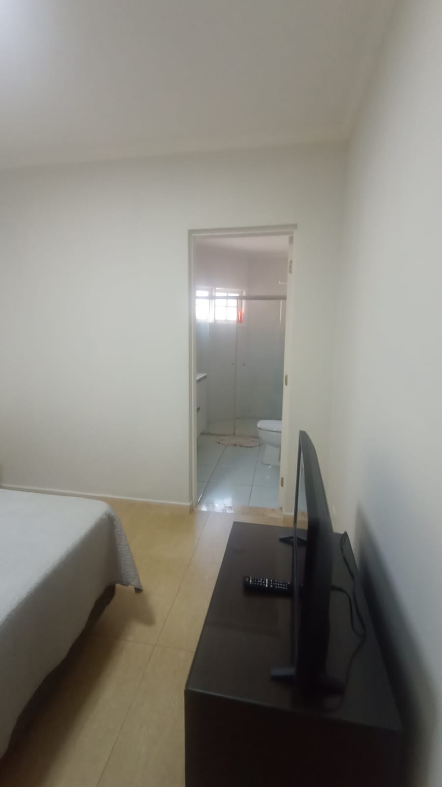 Casa Térrea com Piscina a Venda em Condomínio de Itupeva -SP