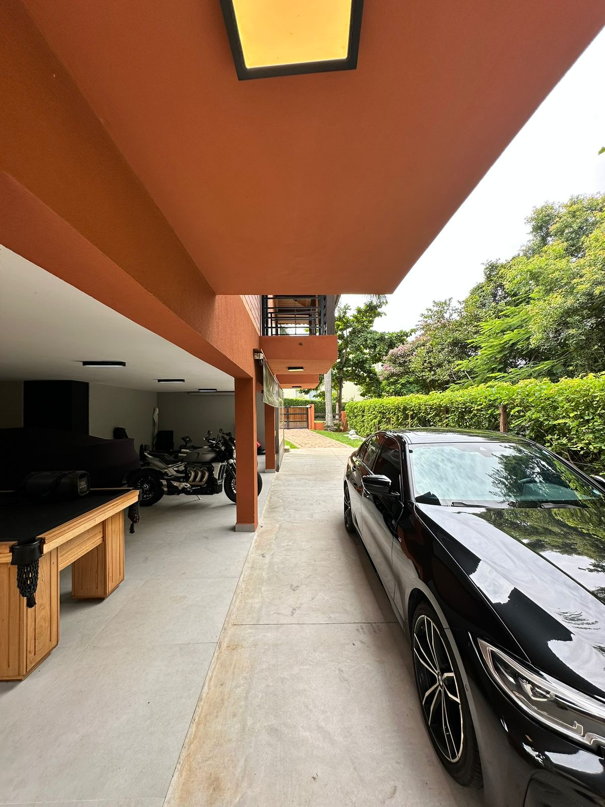 Casa Térrea Alto Padrão com 4 suítes a venda Condomínio Horizonte Azul 1