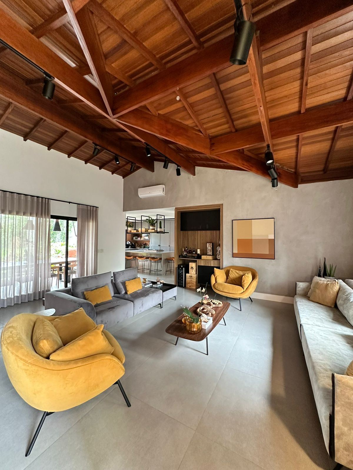 Casa Térrea Alto Padrão com 4 suítes a venda Condomínio Horizonte Azul 1