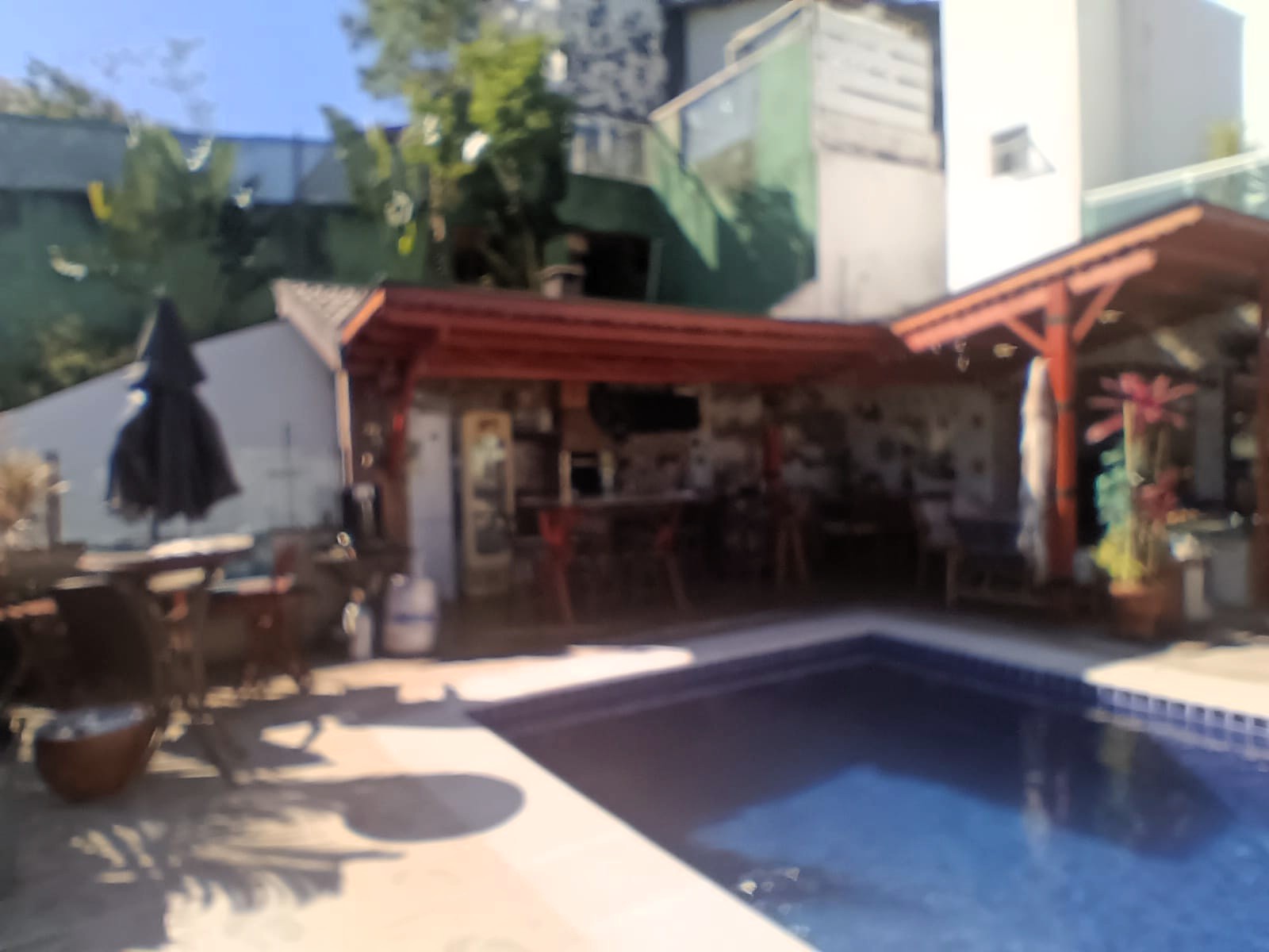 Casa de alto padrão com vista panorâmica no Horizonte Azul 2
