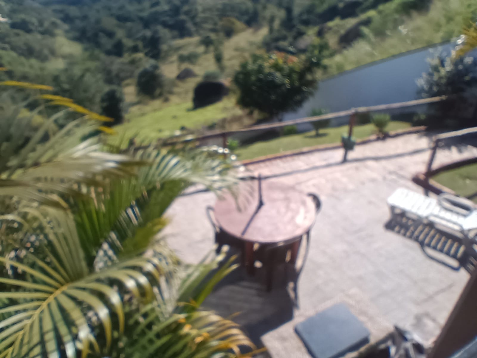 Casa de alto padrão com vista panorâmica no Horizonte Azul 2