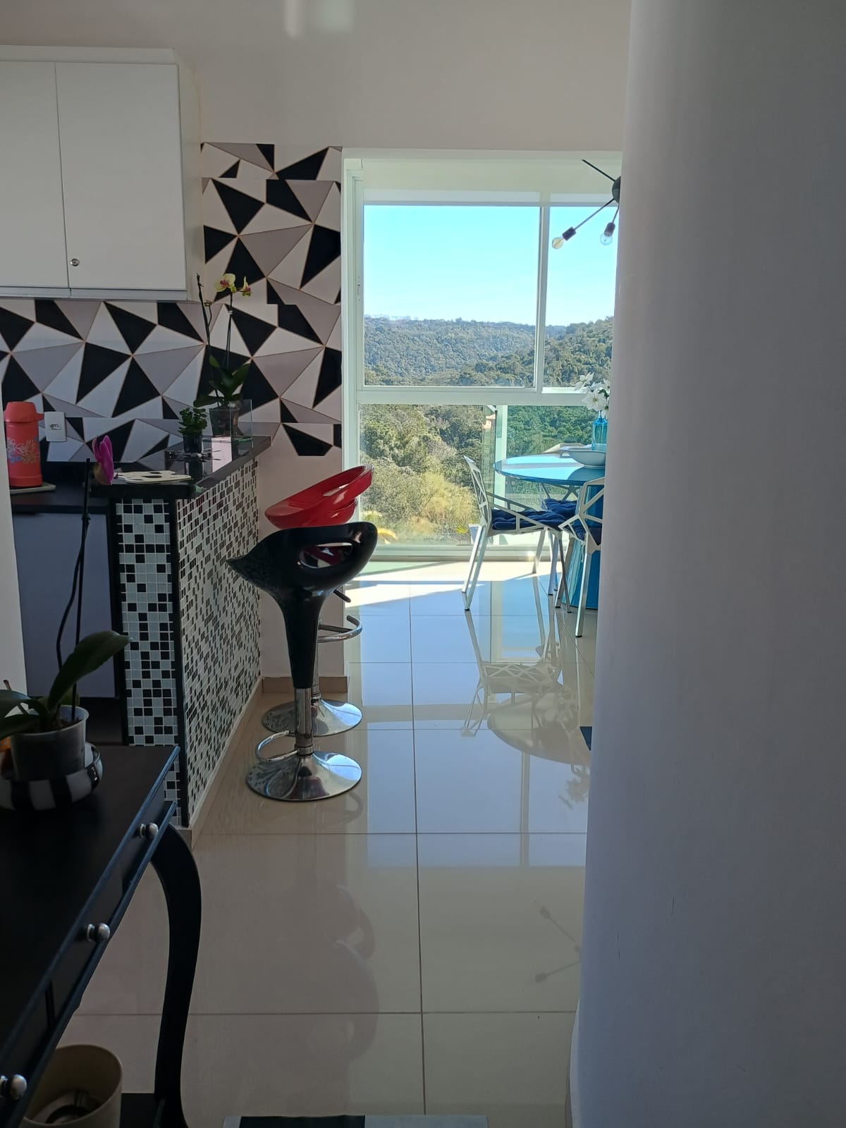 Casa de alto padrão com vista panorâmica no Horizonte Azul 2