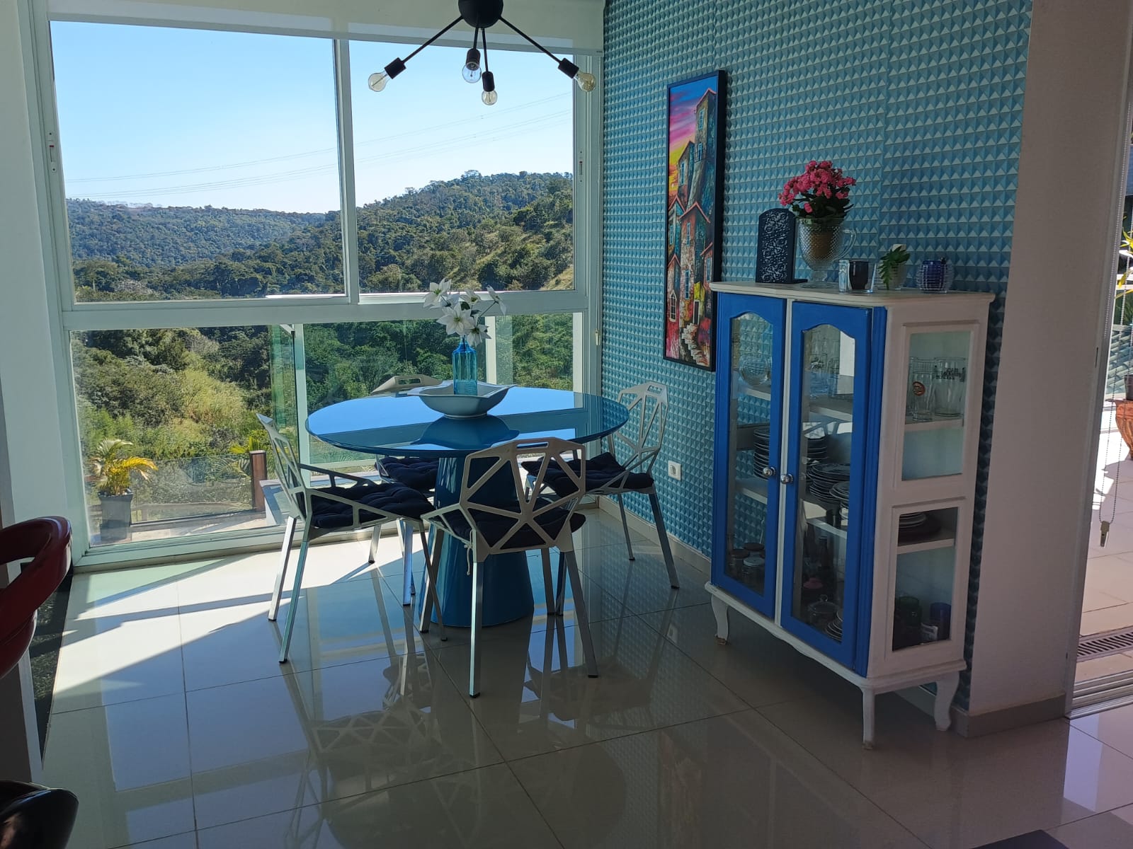 Casa de alto padrão com vista panorâmica no Horizonte Azul 2
