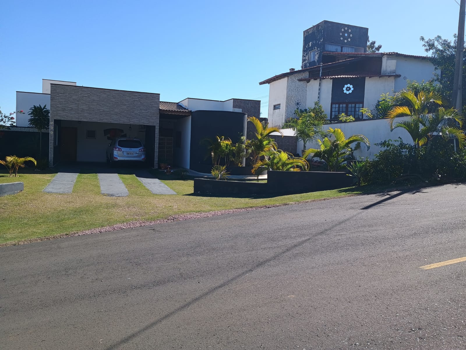 Casa de alto padrão com vista panorâmica no Horizonte Azul 2