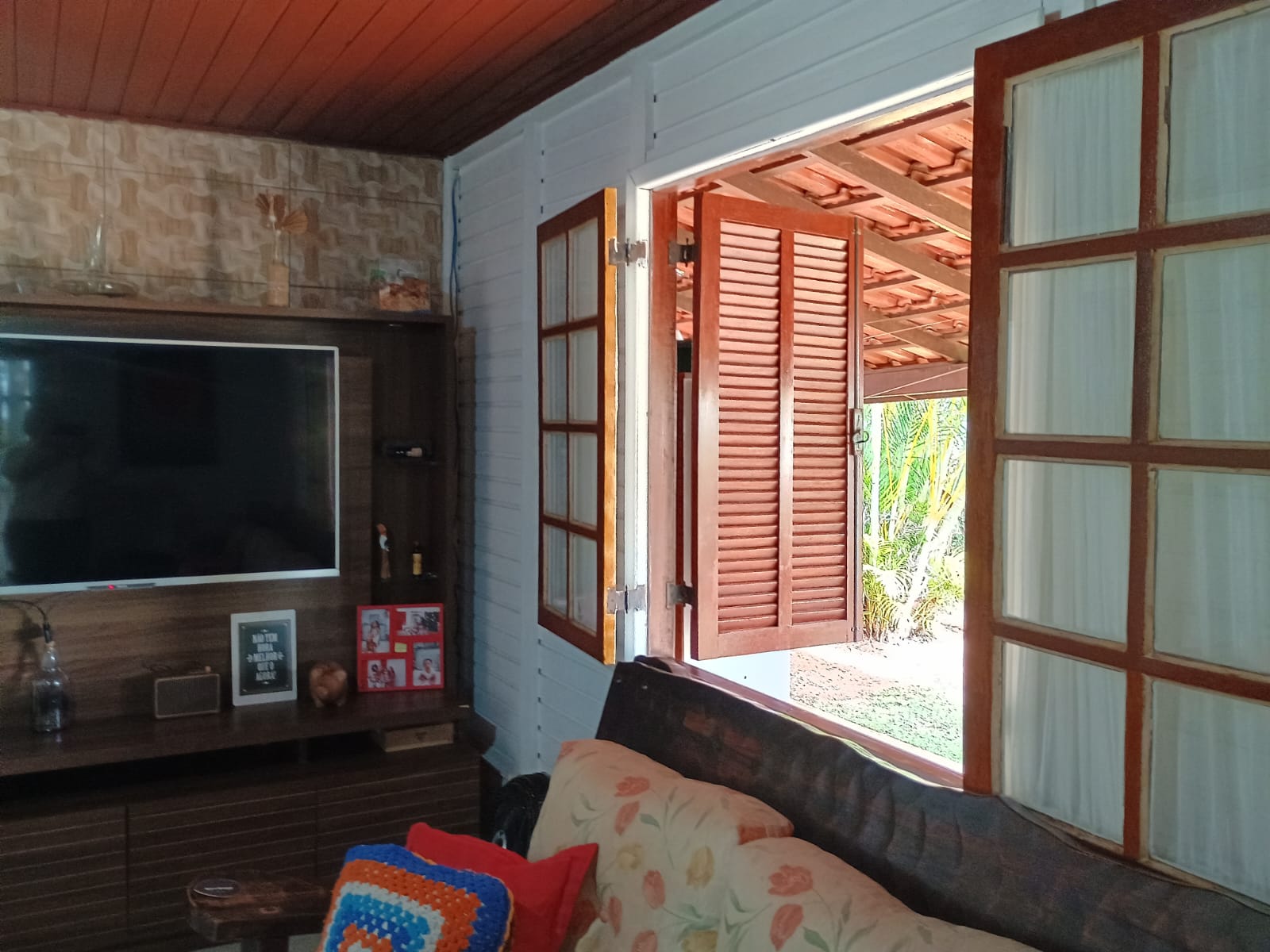 Casa em estilo rústica com piscina no São José do Ribeirão 