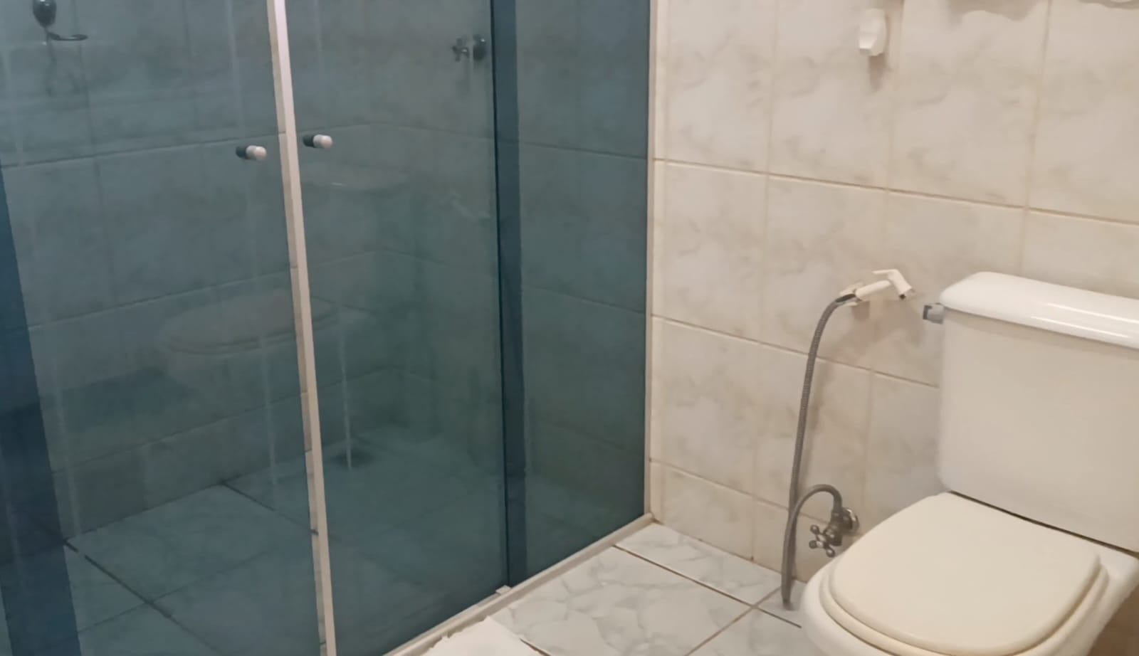 Casa de Campo com 3 dormitórios a Venda no Condomínio Cafezal 6