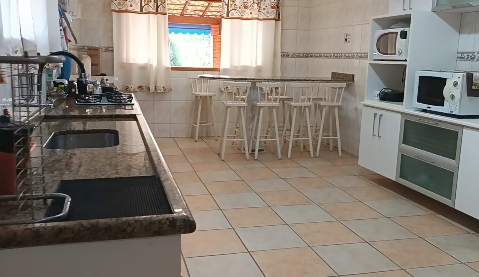 Casa de Campo com 3 dormitórios a Venda no Condomínio Cafezal 6