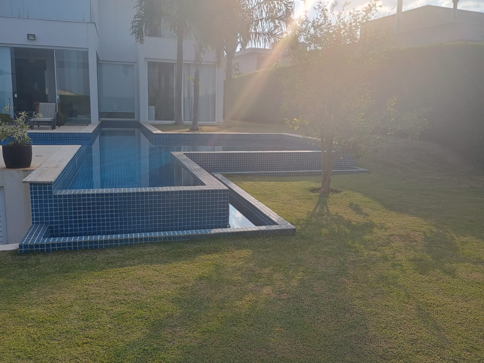 Casa de Alto Padrão 4 suítes a Venda Condomínio Fazenda Serrazul 