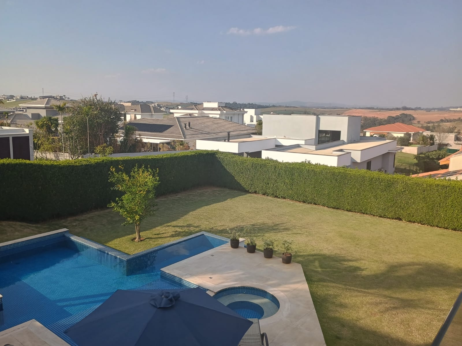 Casa de Alto Padrão 4 suítes a Venda Condomínio Fazenda Serrazul 