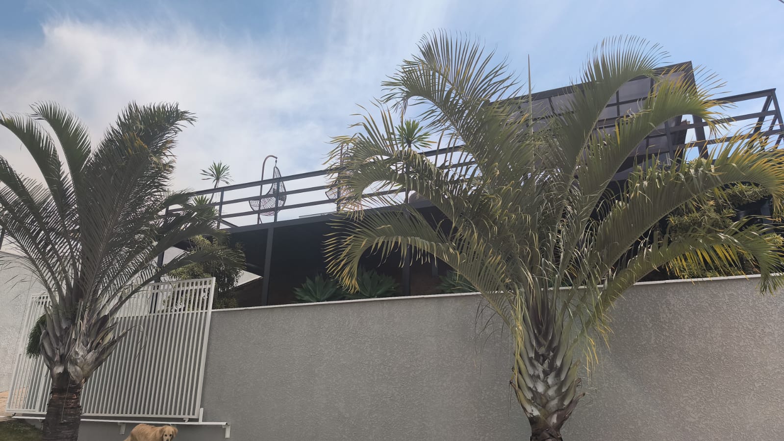 Casa com 3 Suítes e Piscina a Venda no Condomínio Horizonte Azul 2