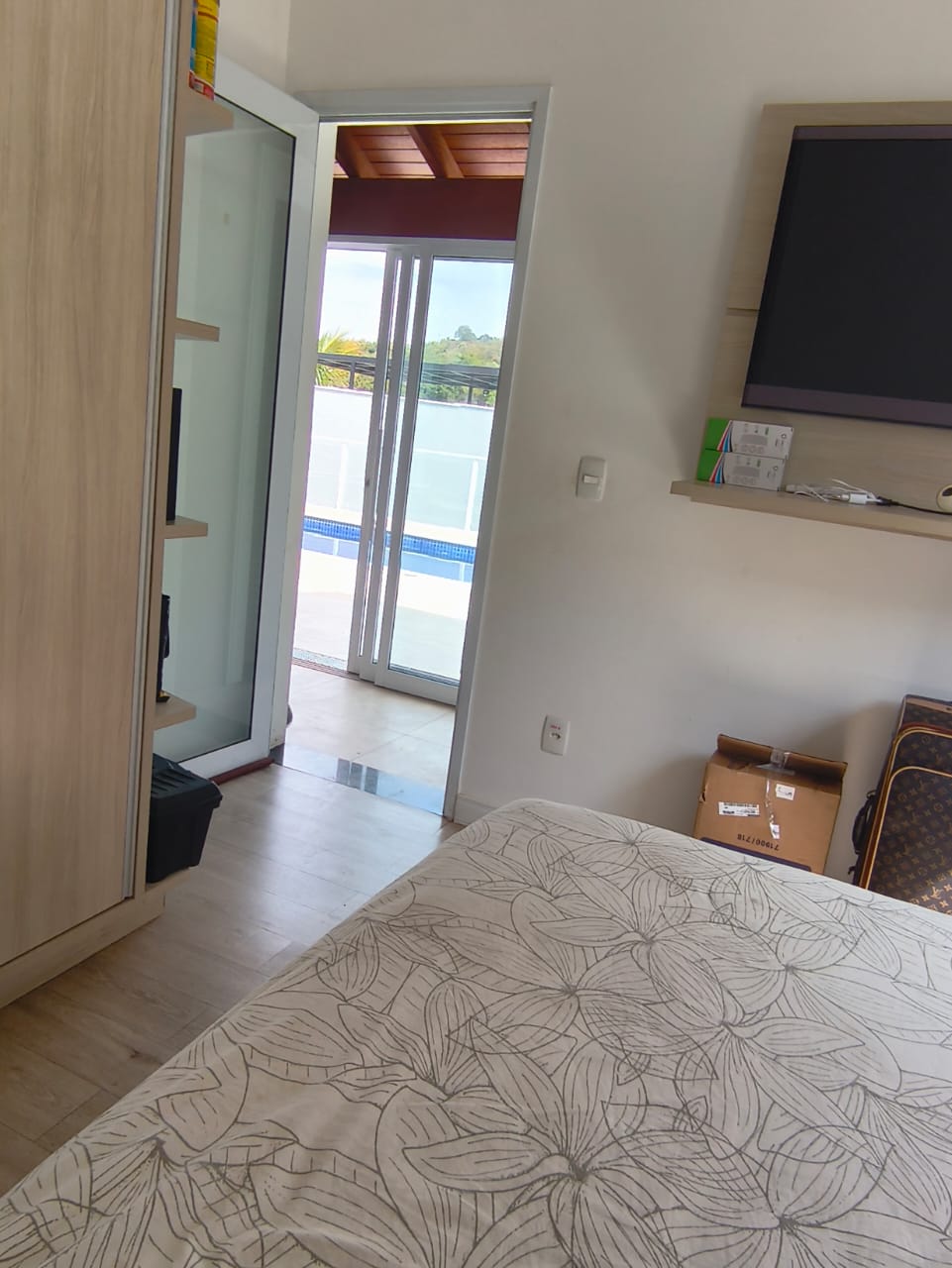 Casa com 3 Suítes e Piscina a Venda no Condomínio Horizonte Azul 2