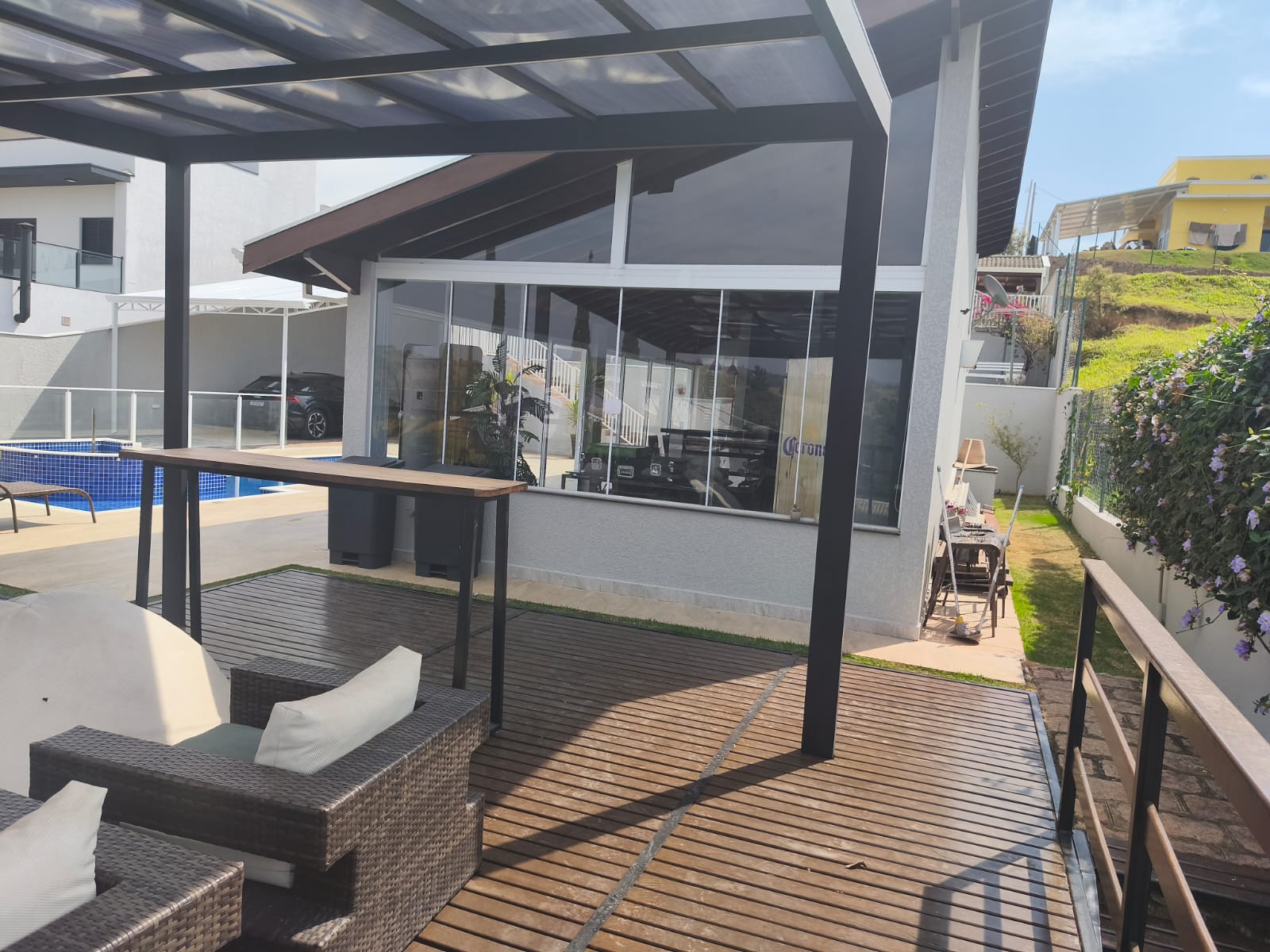 Casa com 3 Suítes e Piscina a Venda no Condomínio Horizonte Azul 2