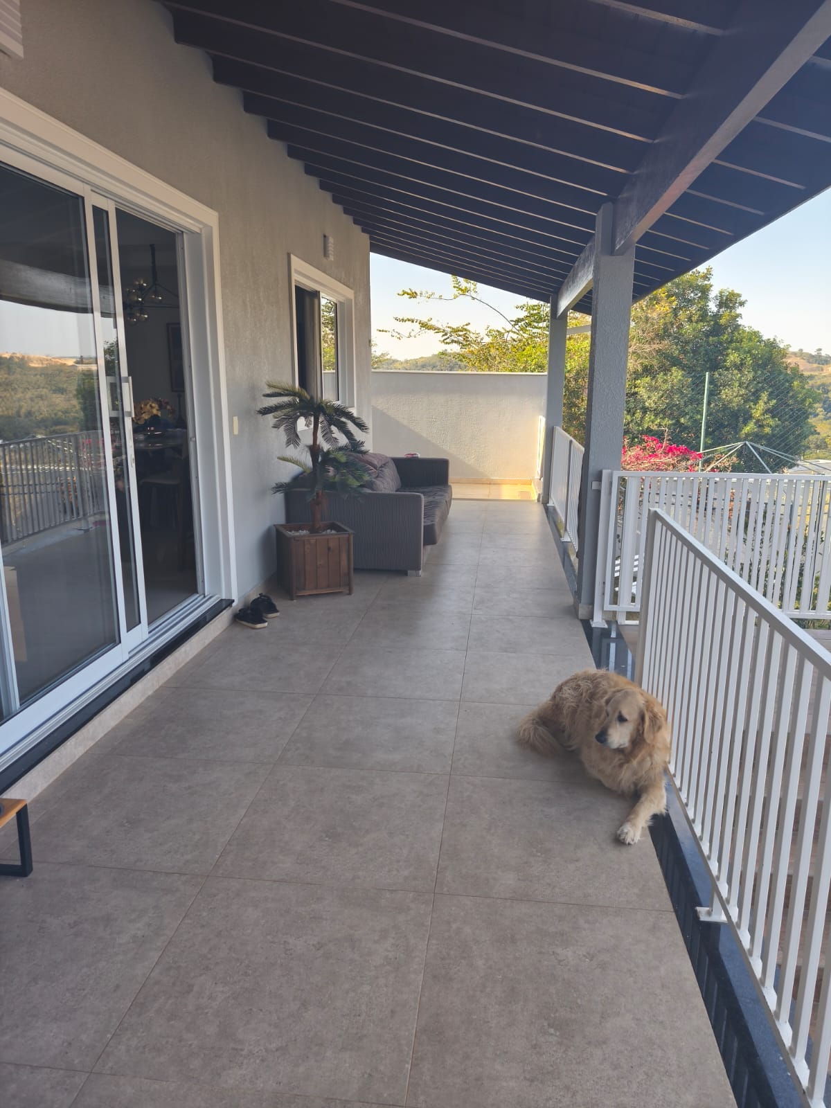 Casa com 3 Suítes e Piscina a Venda no Condomínio Horizonte Azul 2