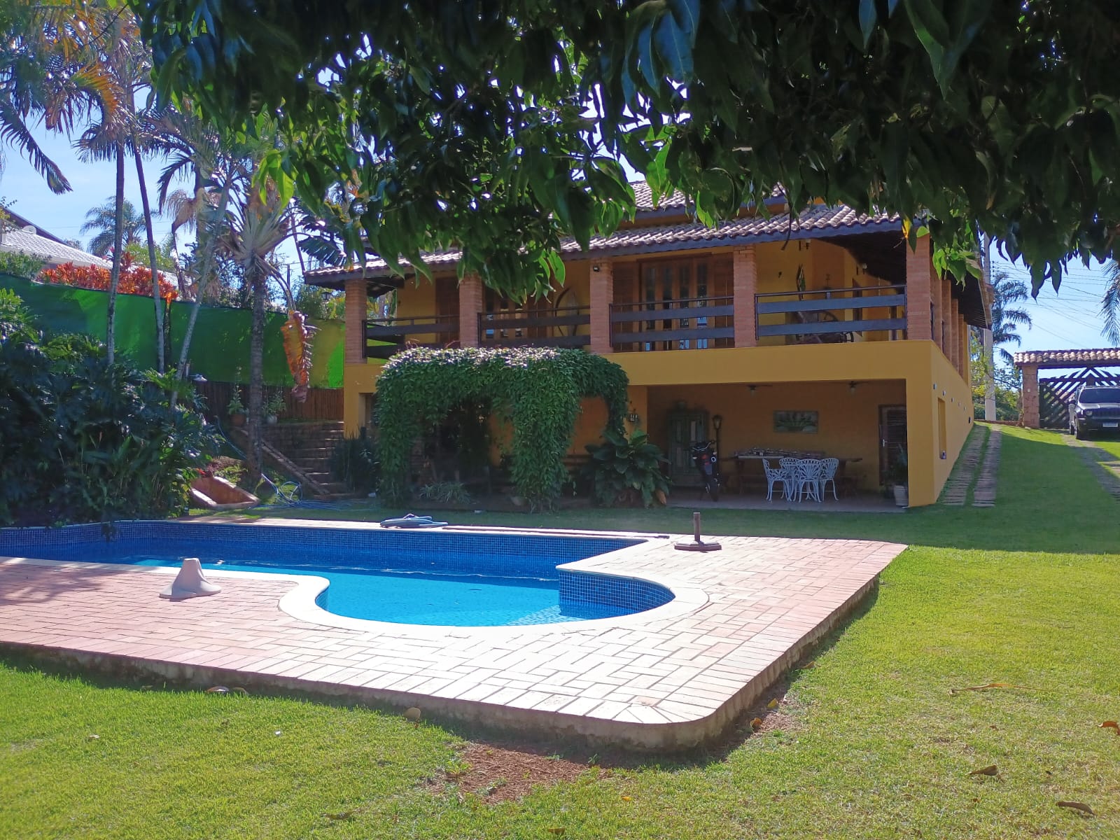 Casa 3 dormitórios e Piscina a Venda no Condomínio Horizonte Azul 1 em Itupeva