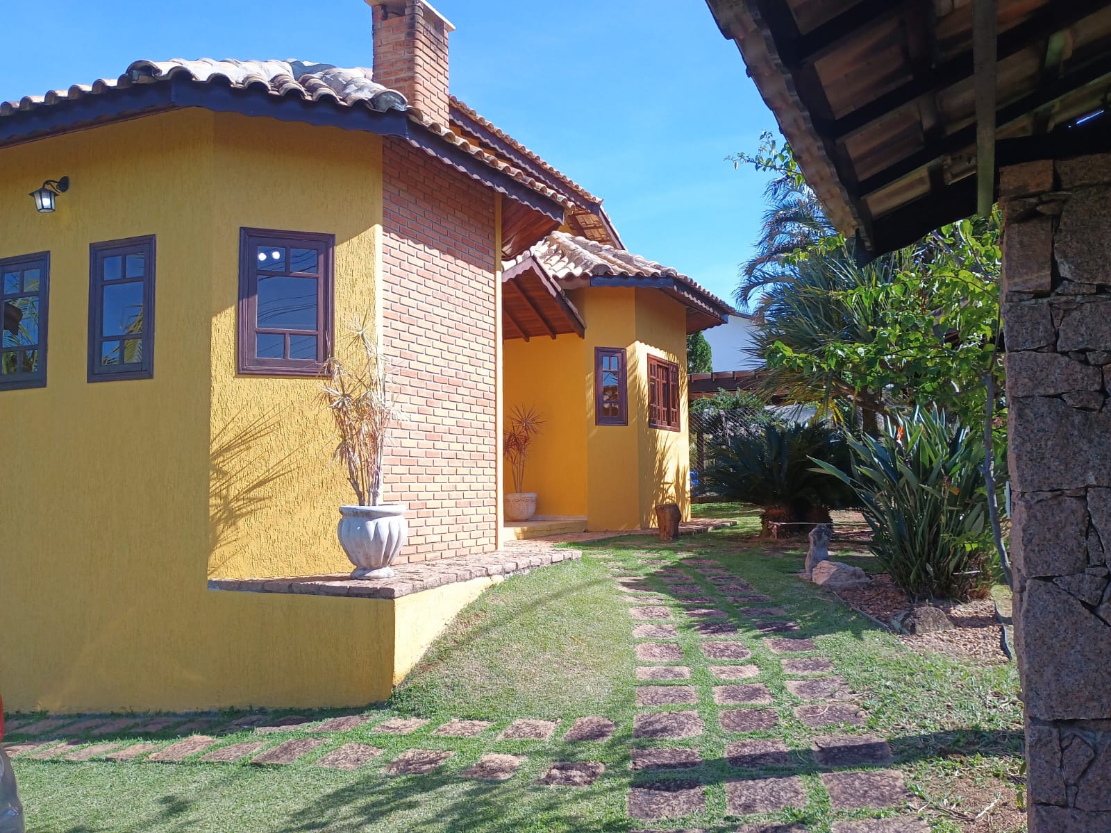 Casa 3 dormitórios e Piscina a Venda no Condomínio Horizonte Azul 1 em Itupeva