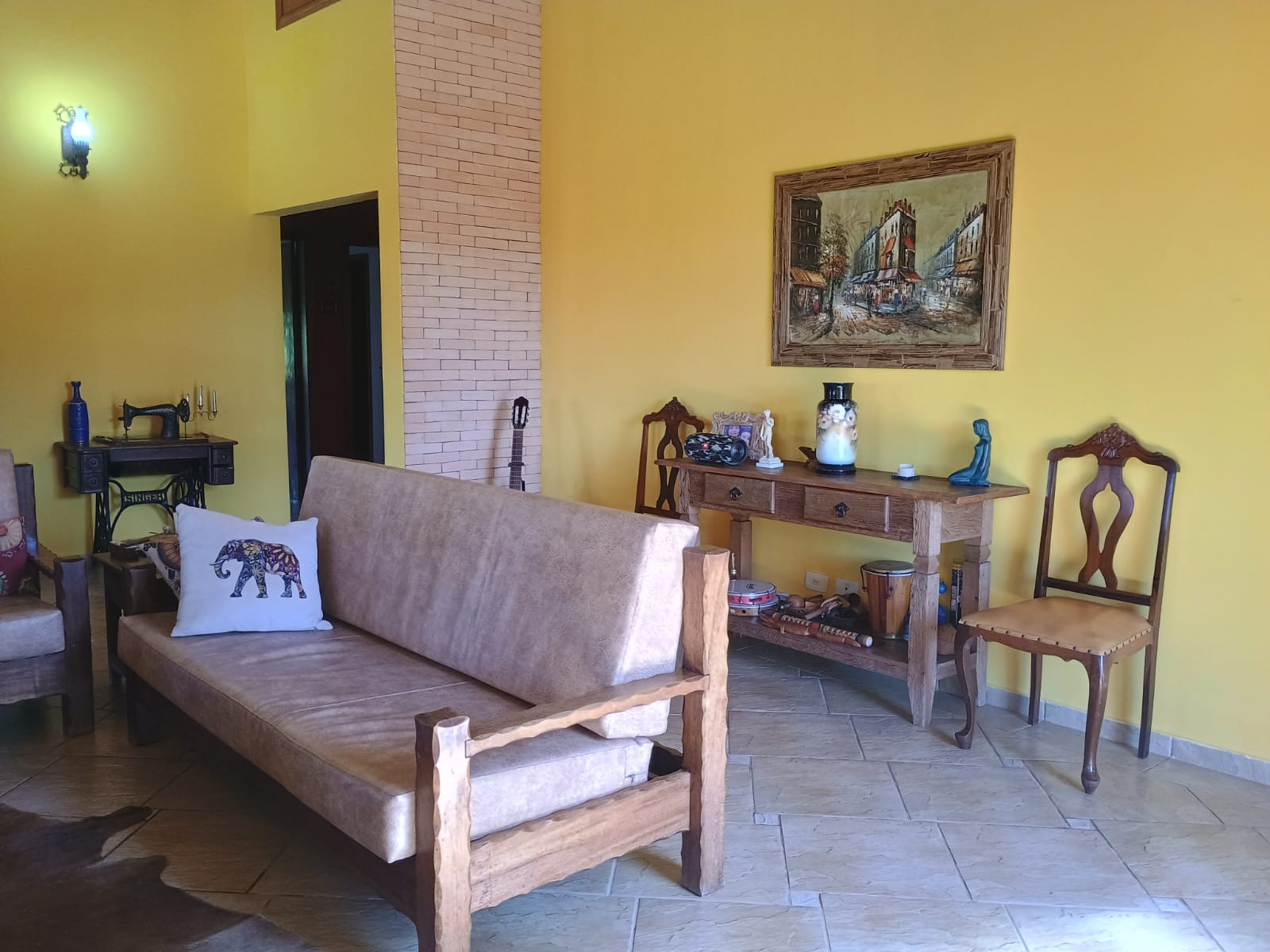Casa 3 dormitórios e Piscina a Venda no Condomínio Horizonte Azul 1 em Itupeva